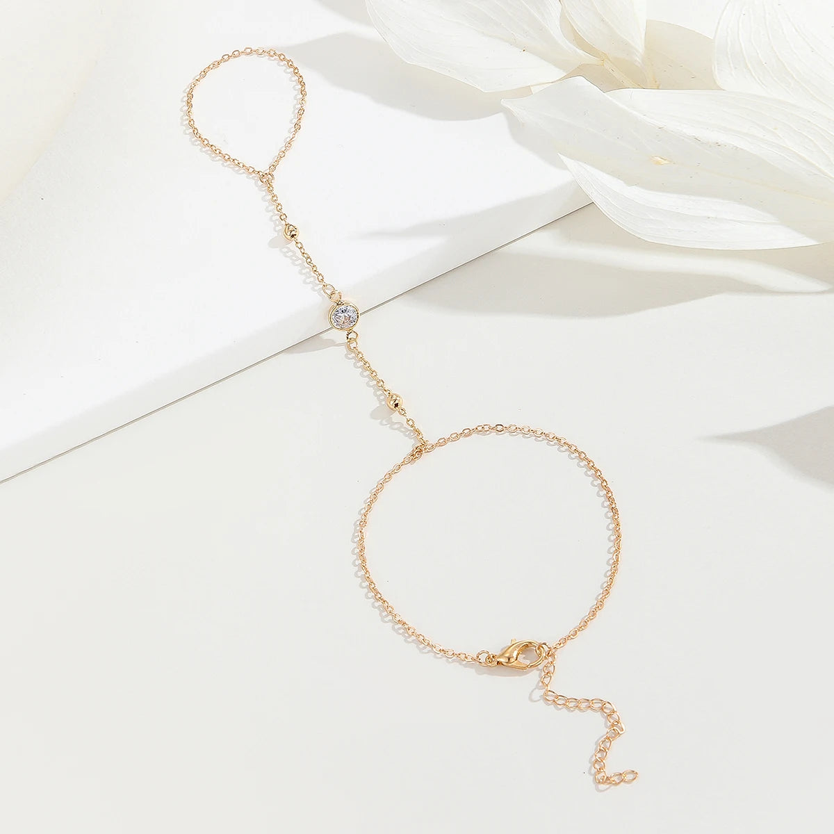 The Connected Rhythm Ring-Bracelet